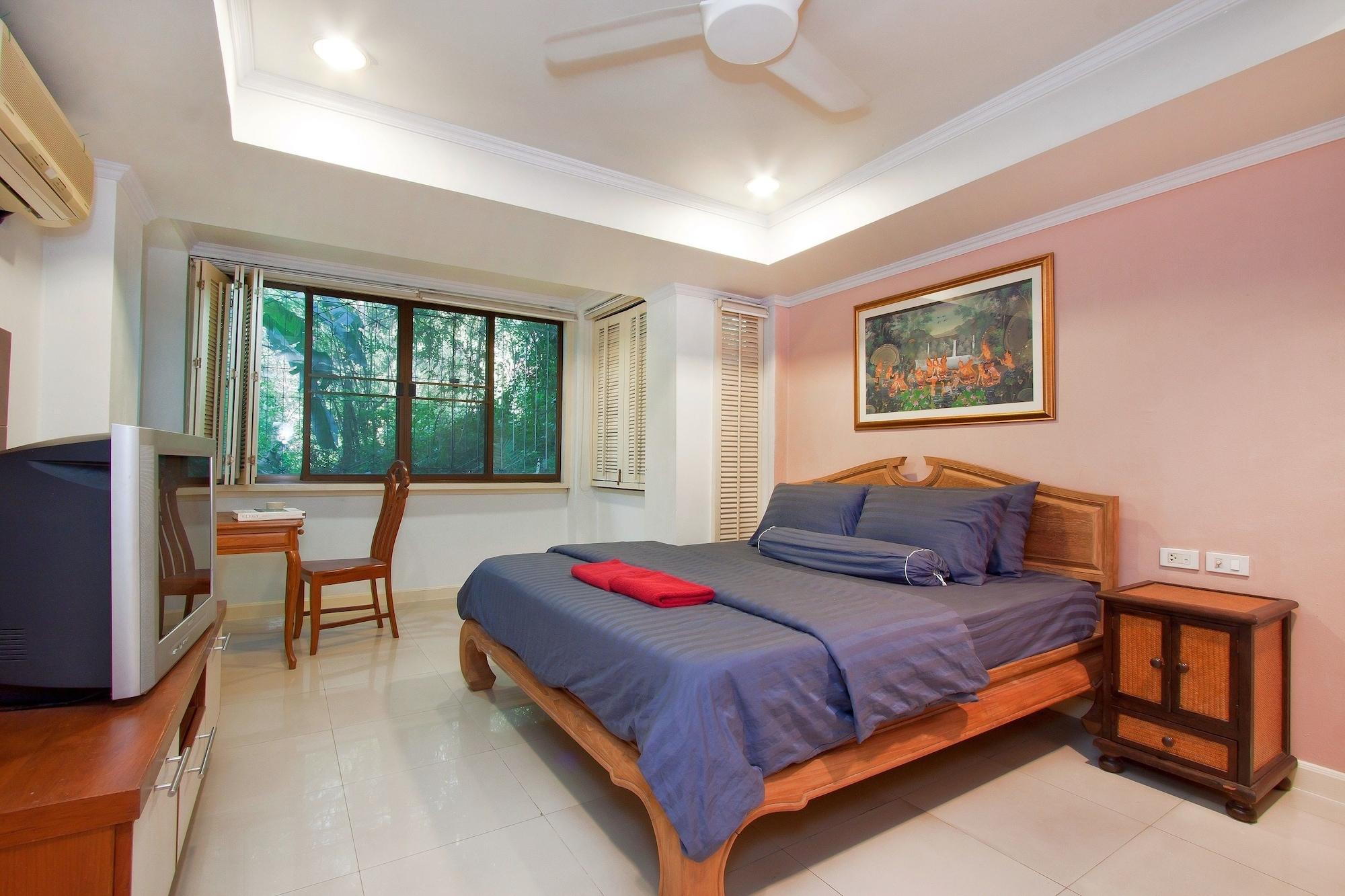 Argyle Apartments Pattaya Exterior foto