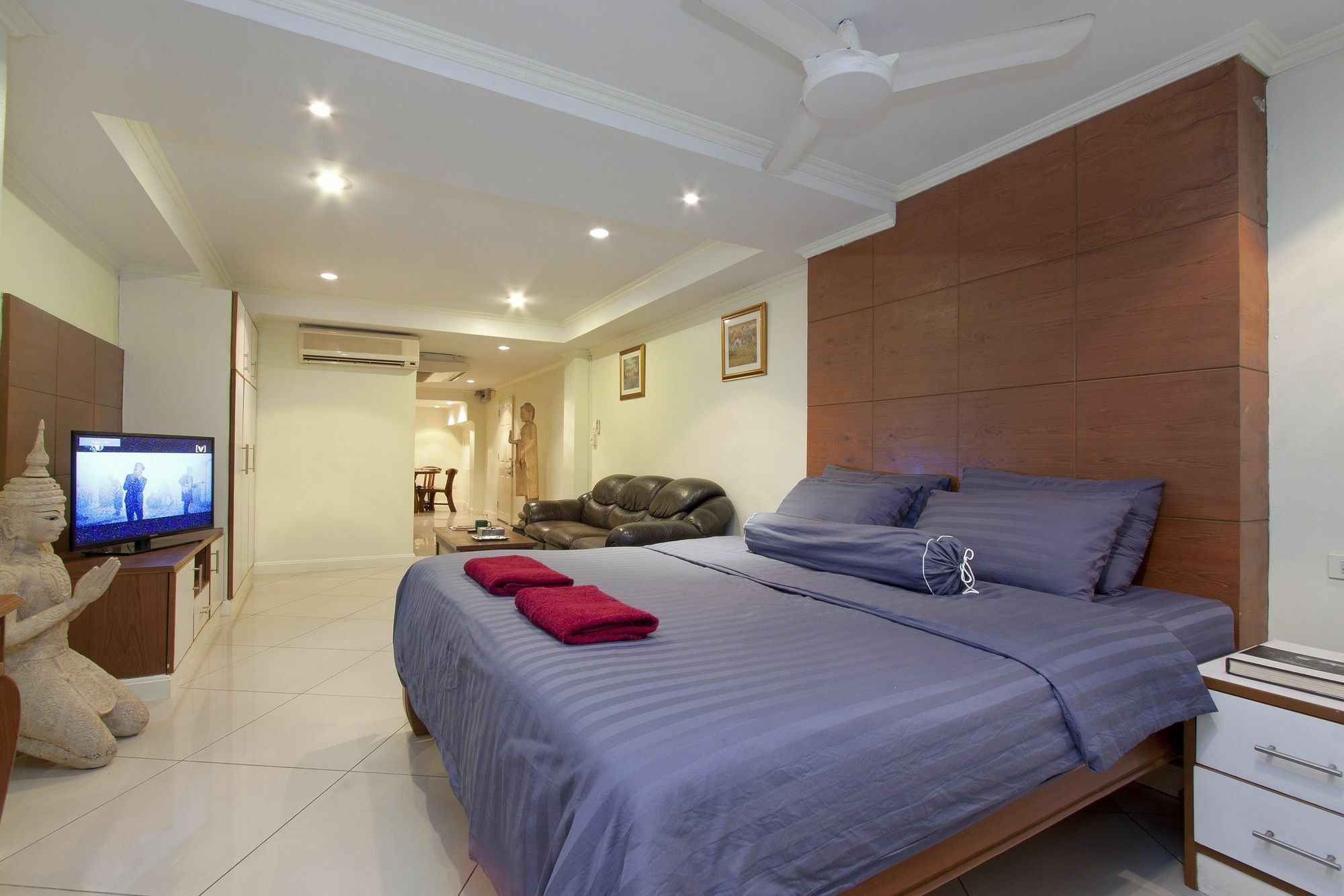 Argyle Apartments Pattaya Exterior foto